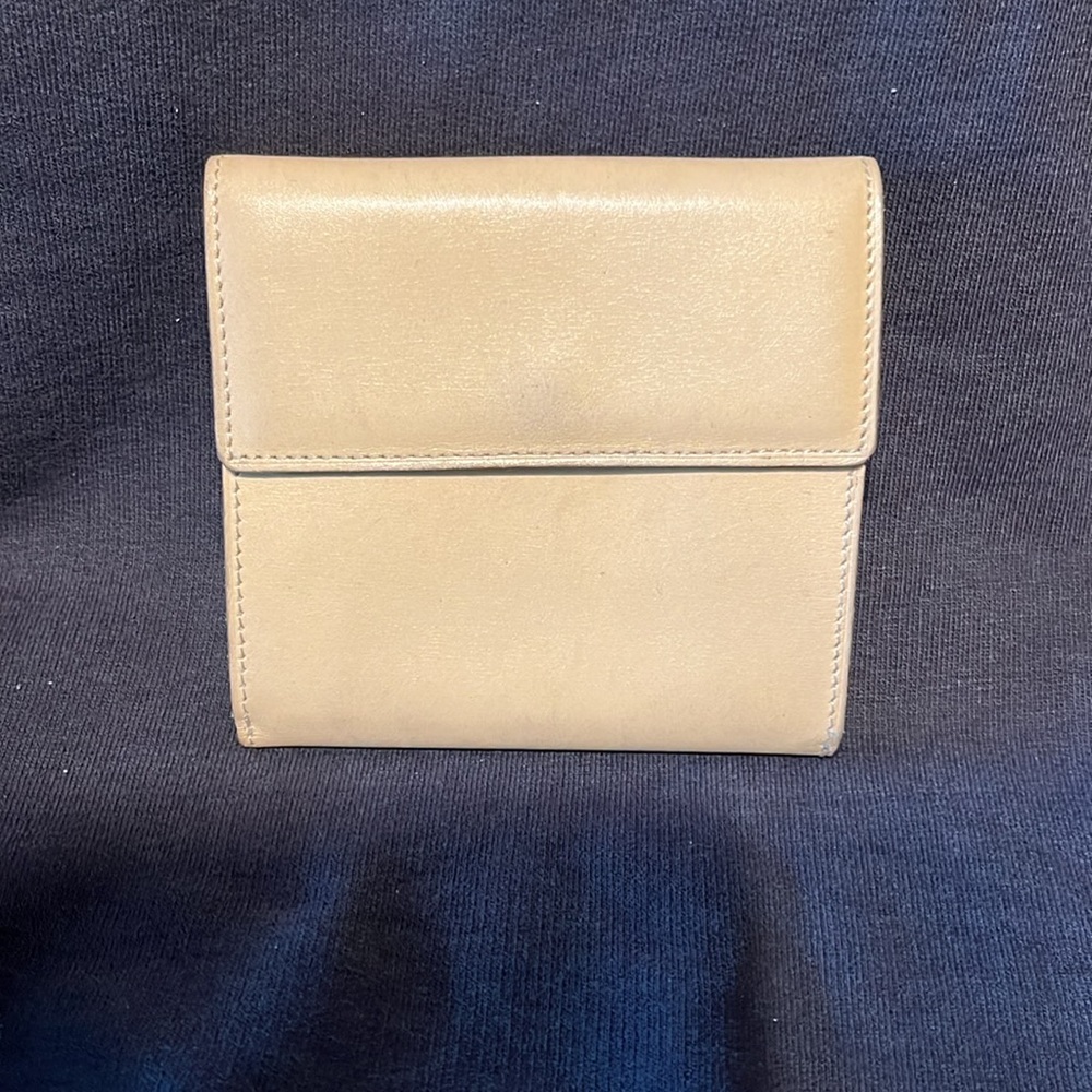Celine bifold snap wallet cream color EUC minimal use beautiful condition - Picture 3 of 12